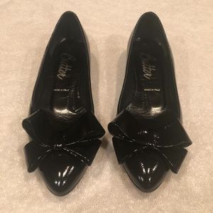 Butter Black Patent Leather Scoop Flats Size 7.5